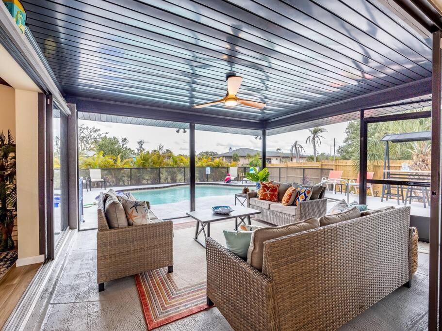 Englewood, Manasota Keys - 2 Bedroom Luxury Villa, Pool, Game Room, 6 Min To Beaches Next To Canal Exterior foto